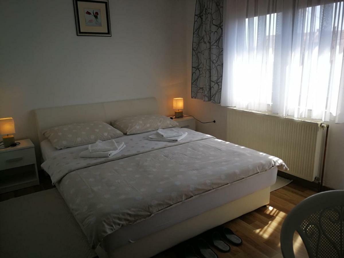 Apartman Marija Brajdic ラコヴィツァ エクステリア 写真
