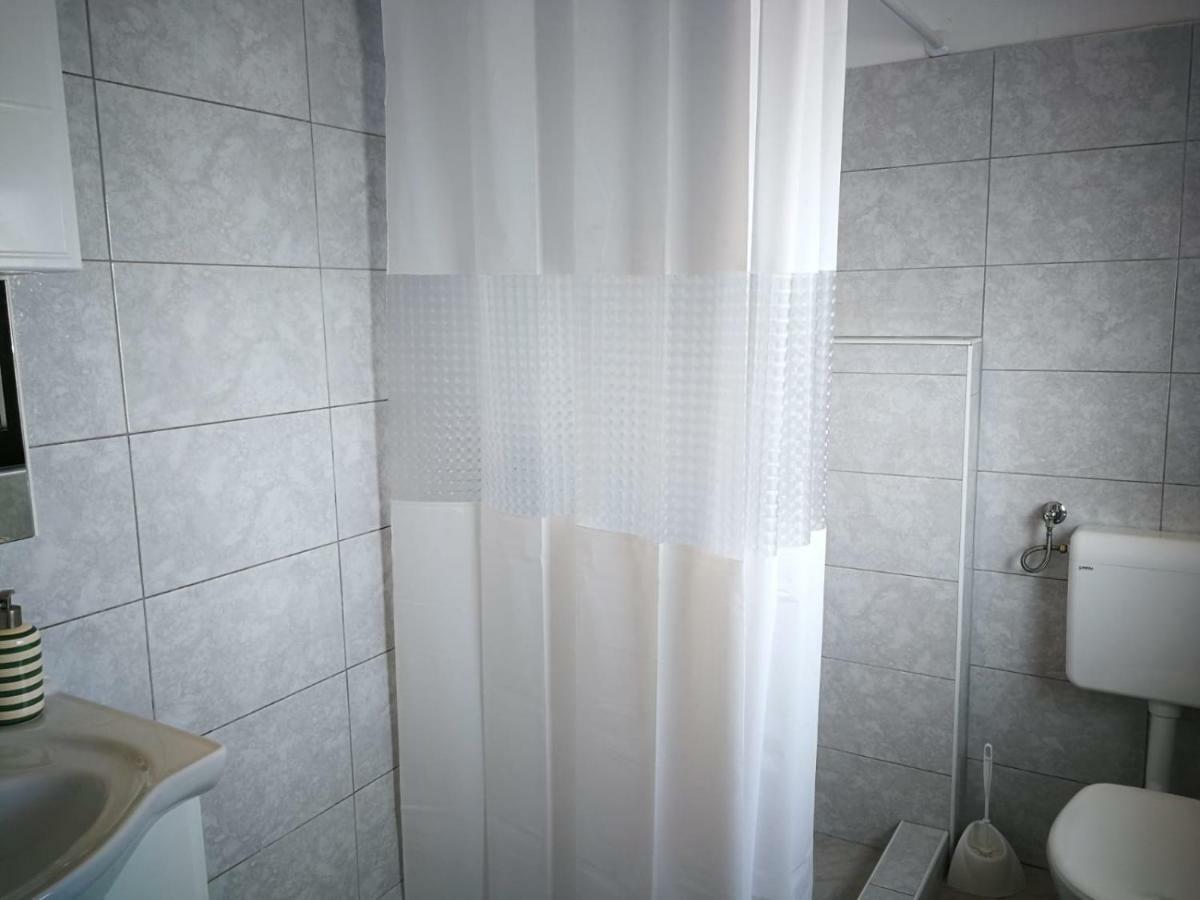 Apartman Marija Brajdic ラコヴィツァ エクステリア 写真